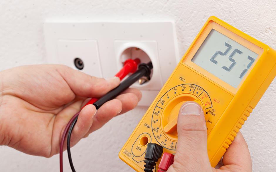 taux horaire électricien Montataire